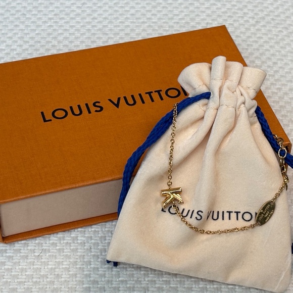 LOUIS VUITTON ME AND ME LETTER K BRACELET - USED - Picture 1 of 6